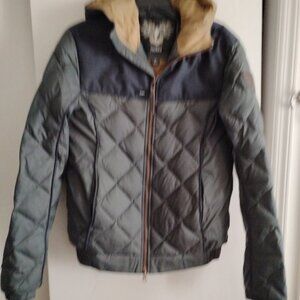 NOBIS Jacket XS like New